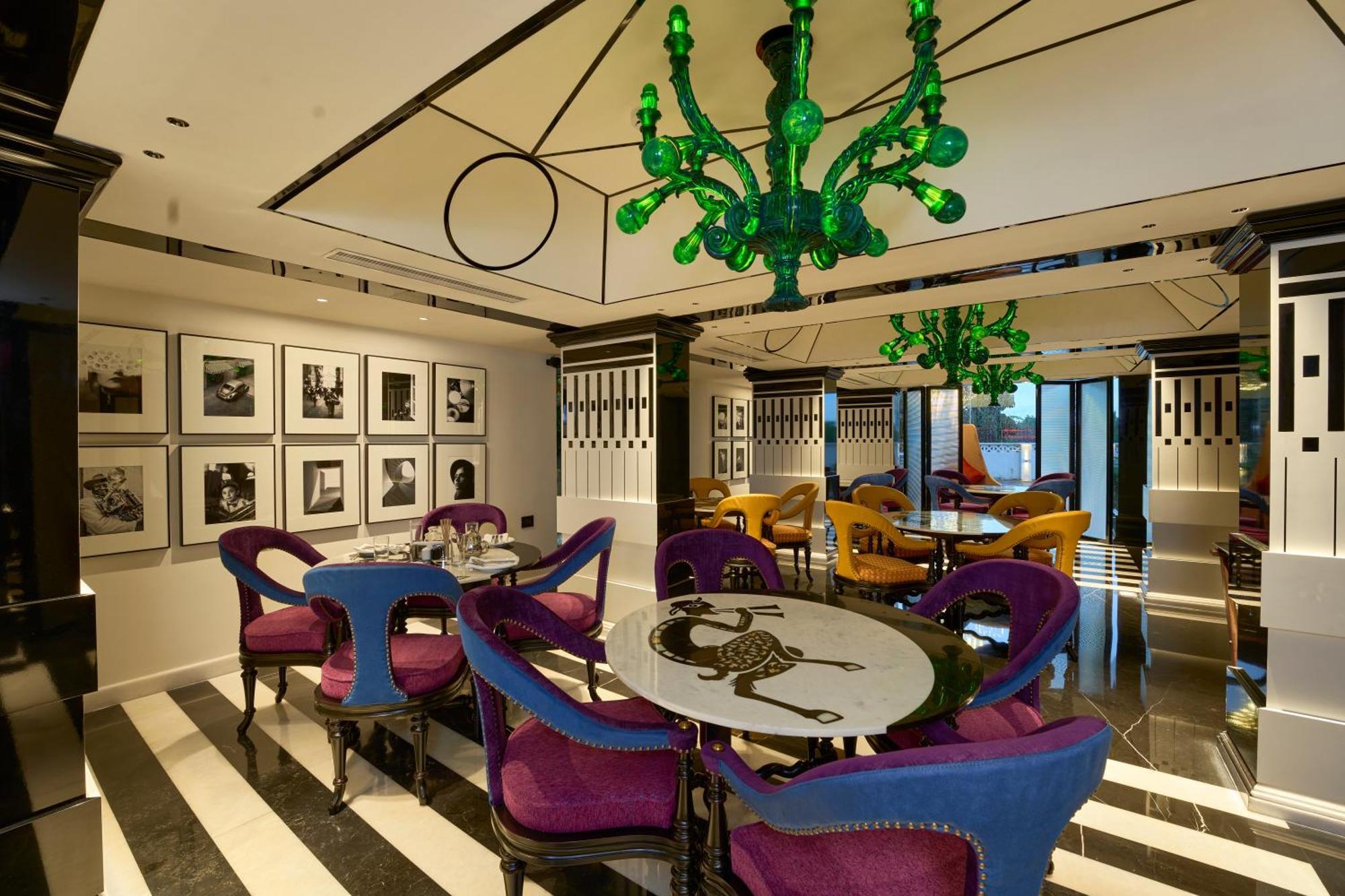 Noah Sky Suites Kochi Extérieur photo